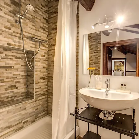 Гостевой дом Piccolo Trevi 4*