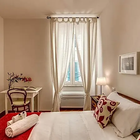 Piccolo Trevi 4*