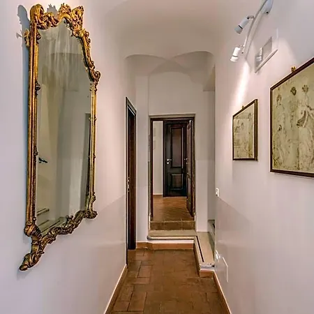 Piccolo Trevi Affittacamere 4*