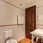 Πανσιόν Piccolo Trevi 4*