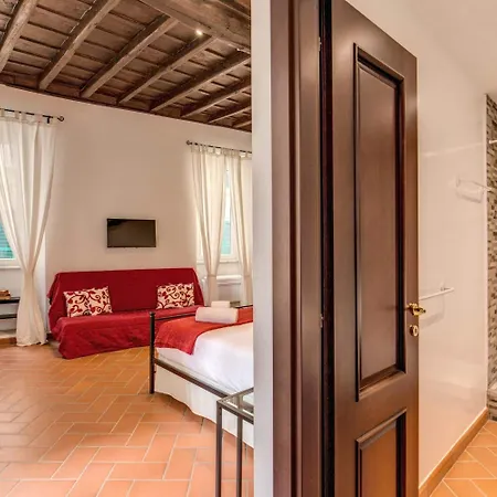 Konukevi Piccolo Trevi 4*