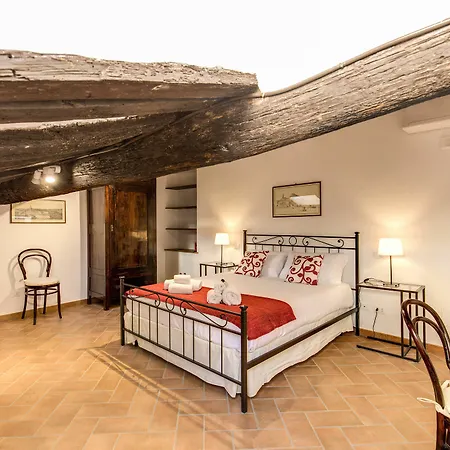 Piccolo Trevi Konukevi 4*