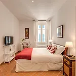 Gæstehus Piccolo Trevi 4*