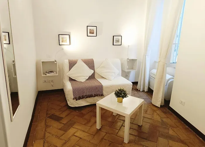 Piccolo Trevi 4* Rome