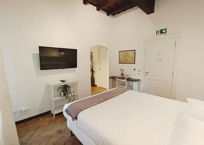 Piccolo Trevi Guest house 4*